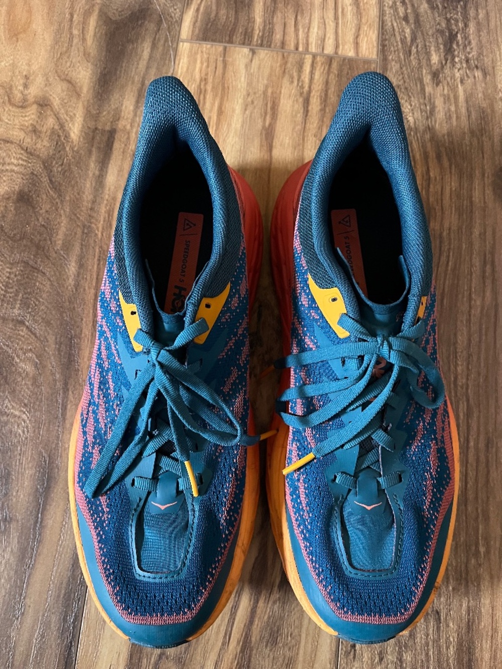 Like New - HOKA Speedgoat 5 – Women’s 9B